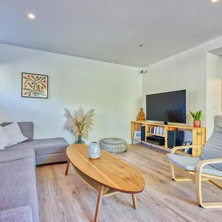 House Mascaret -spa -terrasse - 2 Bedrooms - 5 People - Ferienhaus